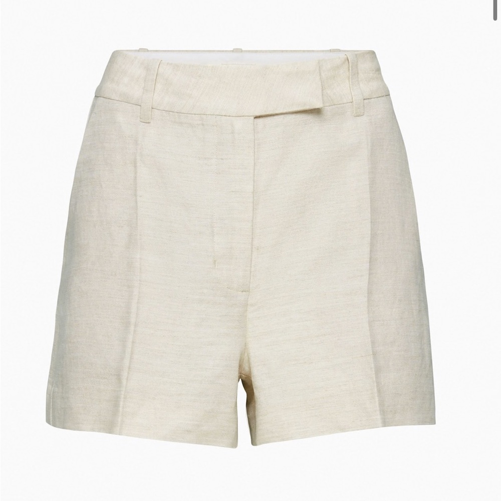 Wilfred Layover Linen 3" Short Size 10 Natural Ecru